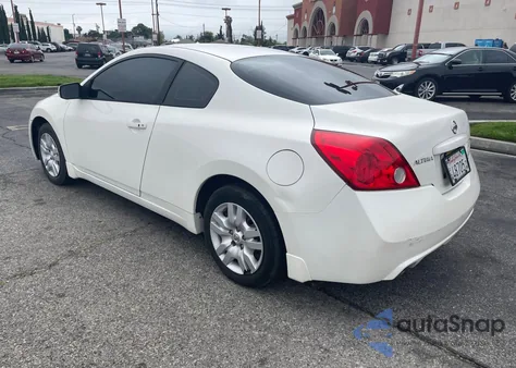 2009 Nissan Altima 2.5S z USA, uszkodzony, nr VIN 1N4AL24EX9C184992